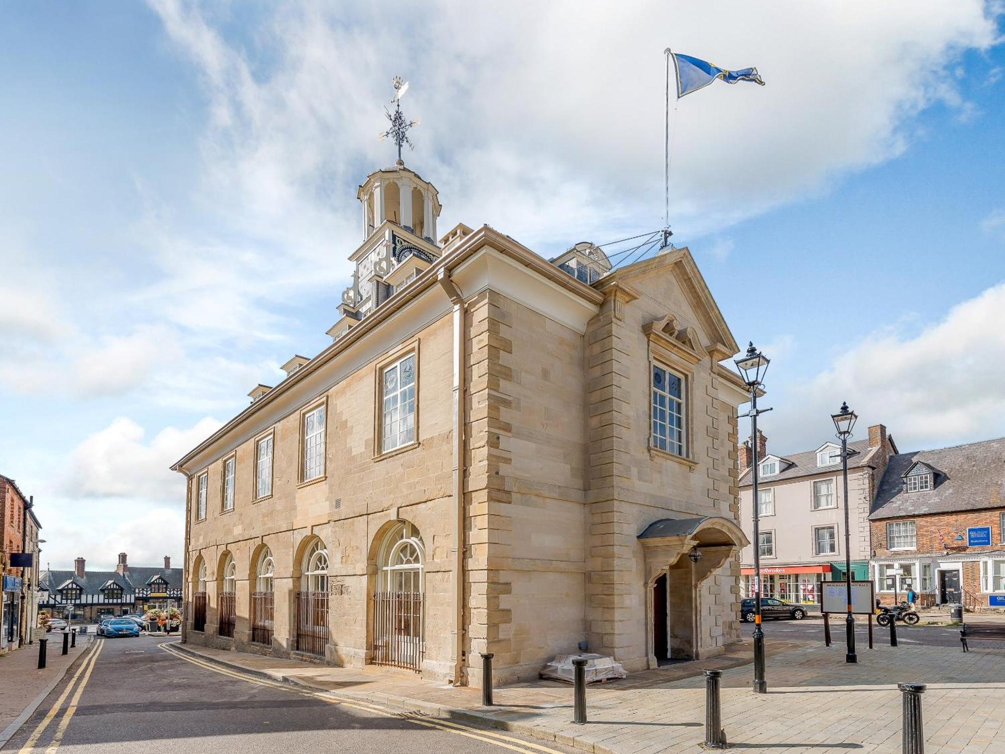 The Loft At Brackley Town Hall ภายนอก รูปภาพ